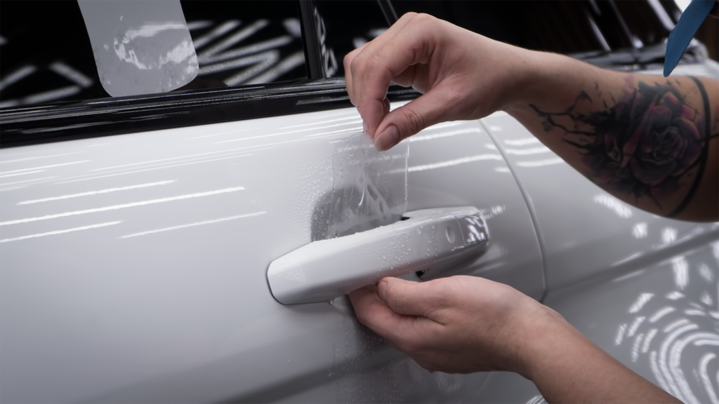 Range Rover Evoque - Восстановительная полировка, нанесение керамики и защита антигравийной пленкой