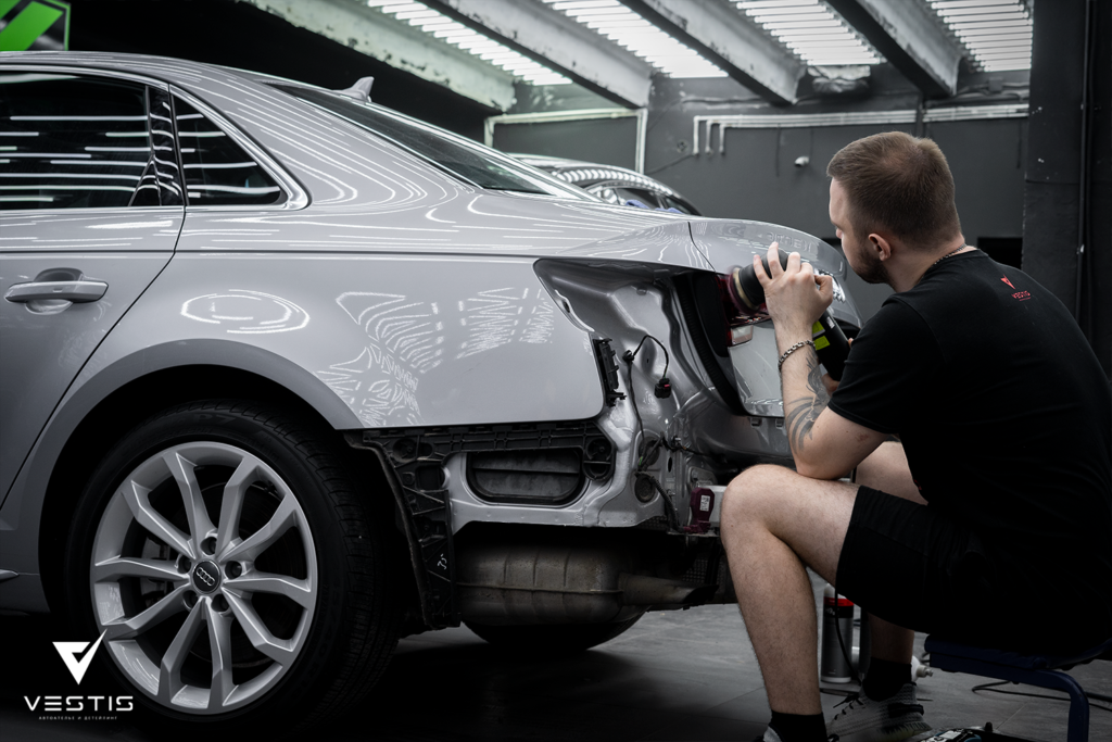 Audi A4 - Устанока антигравийной пленки, химчистка салона, полировка ЛКП и нанесение керамики