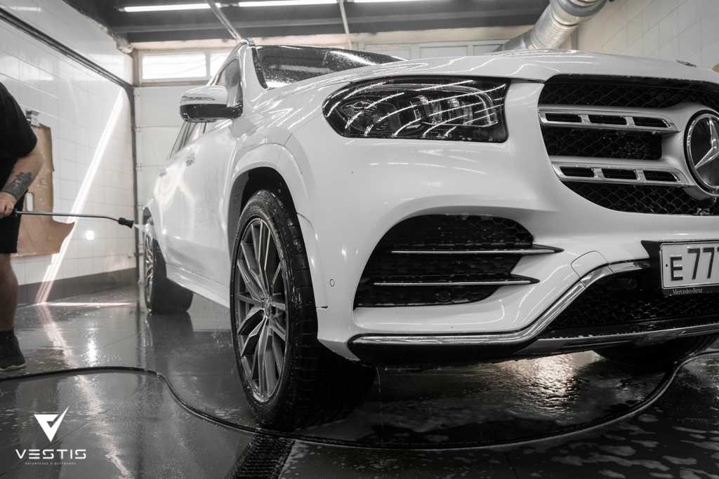 Mercedes Benz GLS - Установка электрических выдвижных порогов