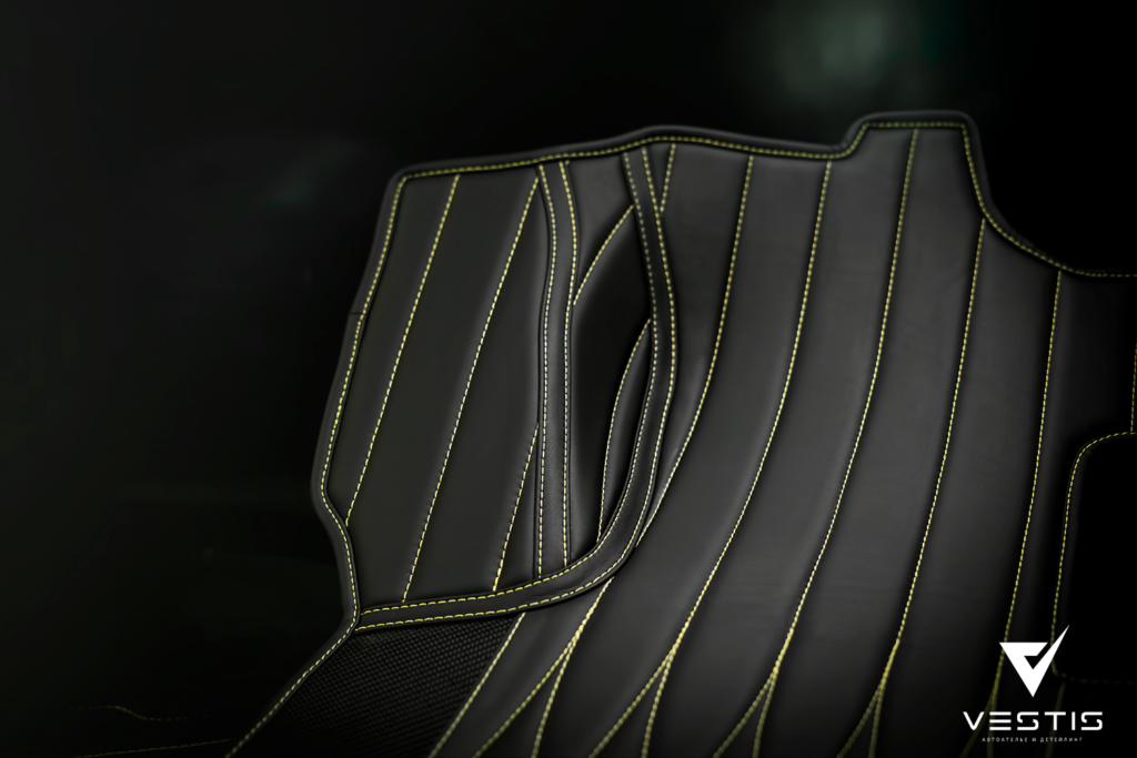 Mercedes Benz AMG GT - Комплект ковриков со вставками из карбона
