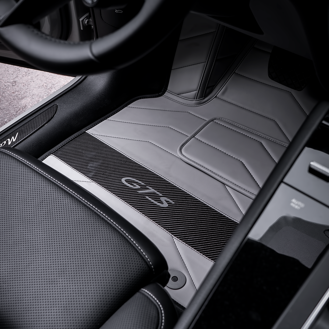 Porsche Macan GTS - Комплект ковриков с карбоновыми вставками