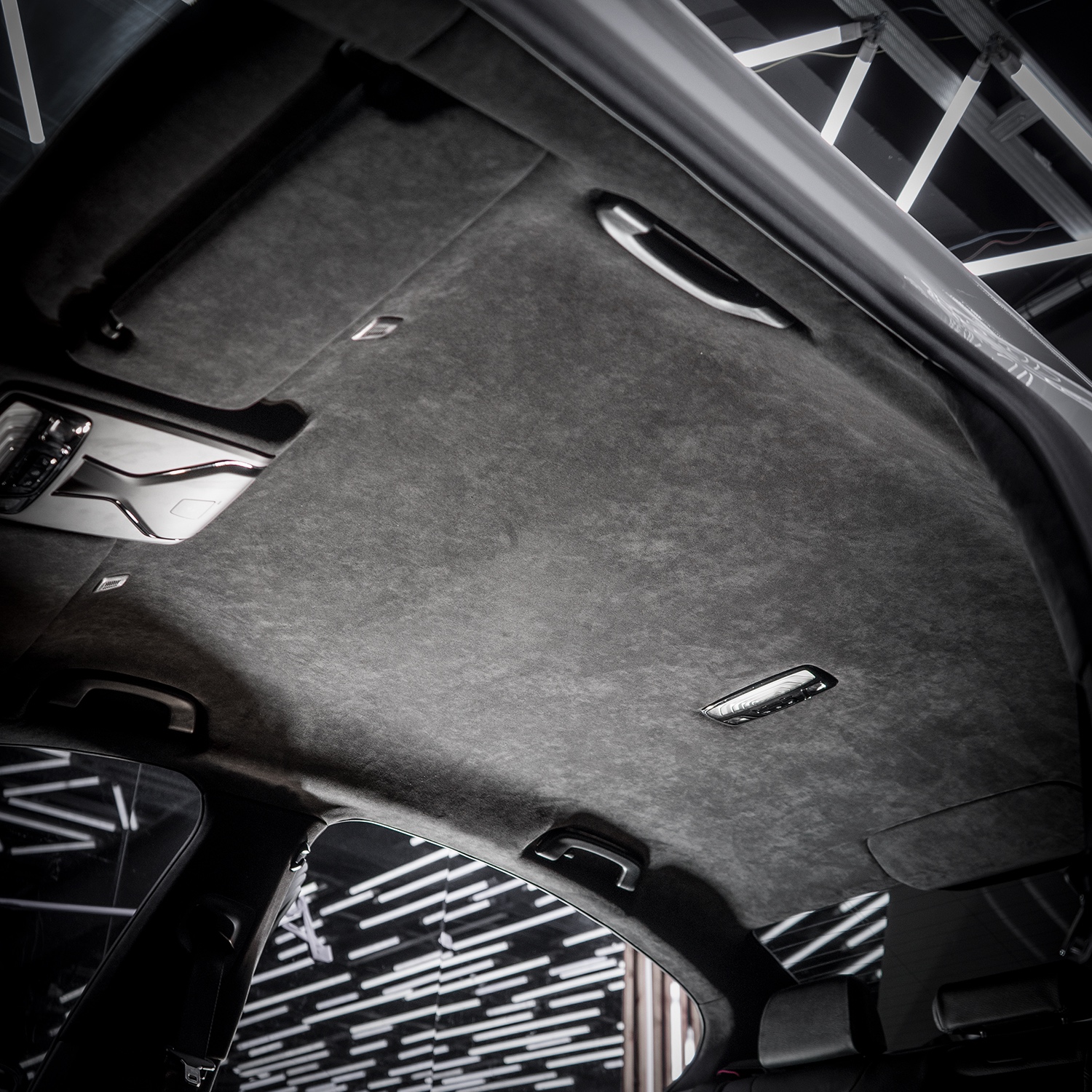 BMW 5 - Перетяжка потолка и шумоизоляция крыши